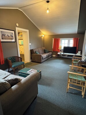 Fernseher, DVD-Player