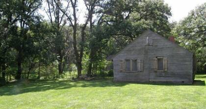 805 River Cabin at Whiterock Conservancy