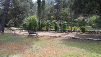 Enceinte de lâhĂ©bergement