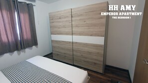 House, 4 Bedrooms, Smoking, Private Pool