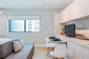 Iron/ironing board, WiFi, bed sheets - Ad701 Modern and Comfortable Flat by Av. Paulista (São Paulo)