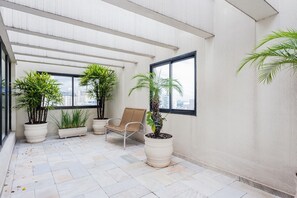 숙박 시설 구내