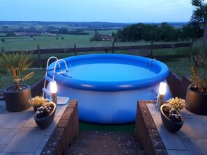 Terrace/patio - Family-friendly holiday flat with terrace (Oberleichtersbach)