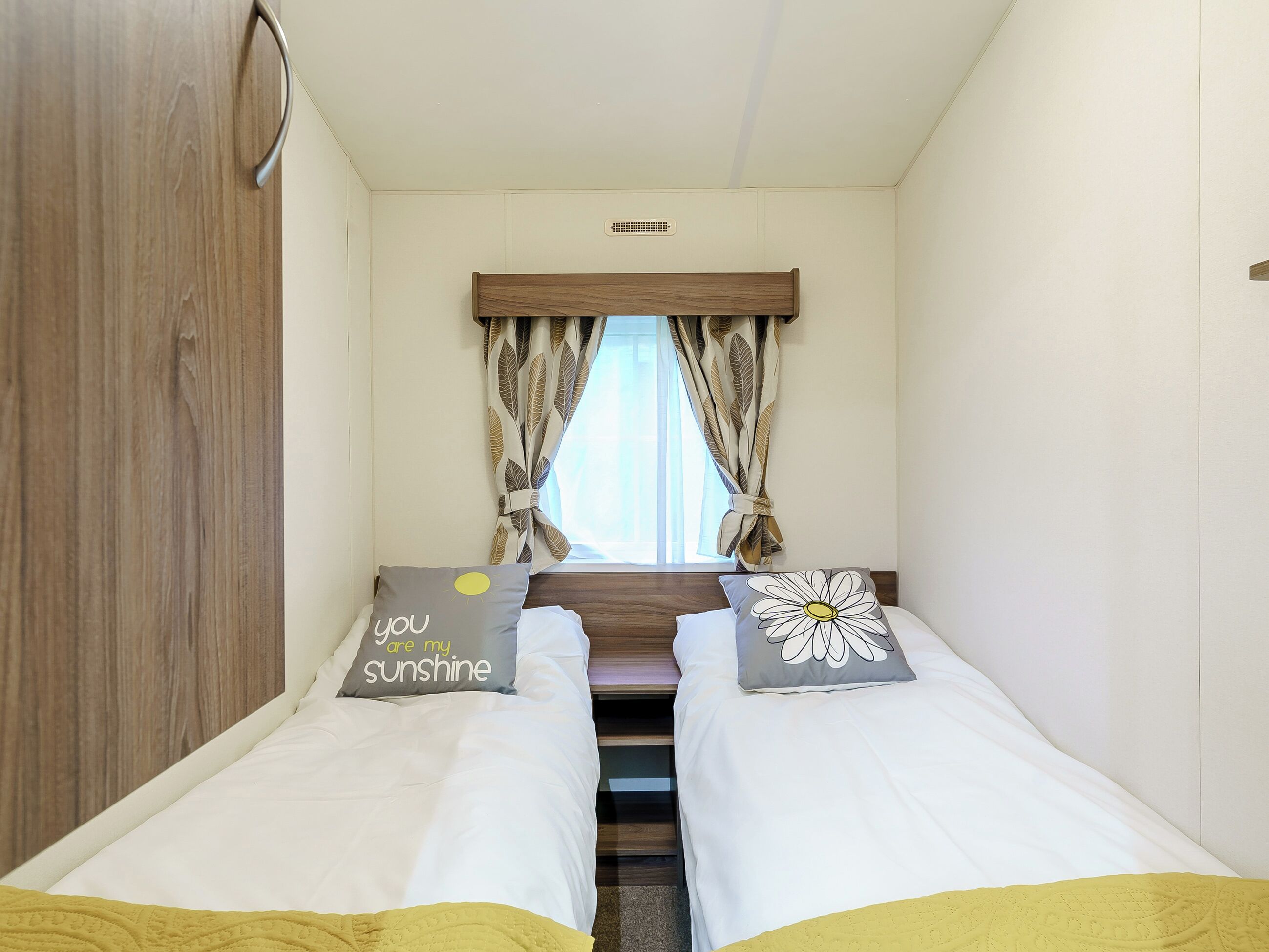 3 عدّة غرف نوم وواي فاي مجانًا وملاءات أسرّة