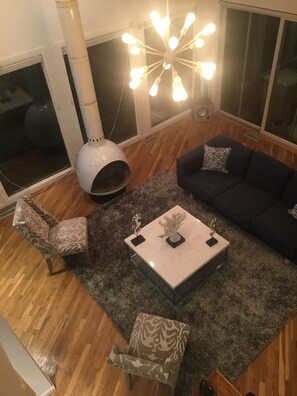 Smart TV, fireplace, stereo, offices - Breathtaking secluded resort property one block from ocean (Fire Island Pines)