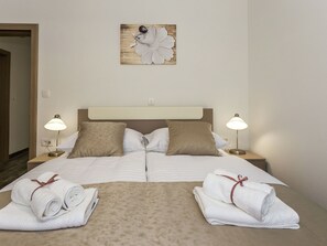 Villa | 2 bedrooms, individually furnished