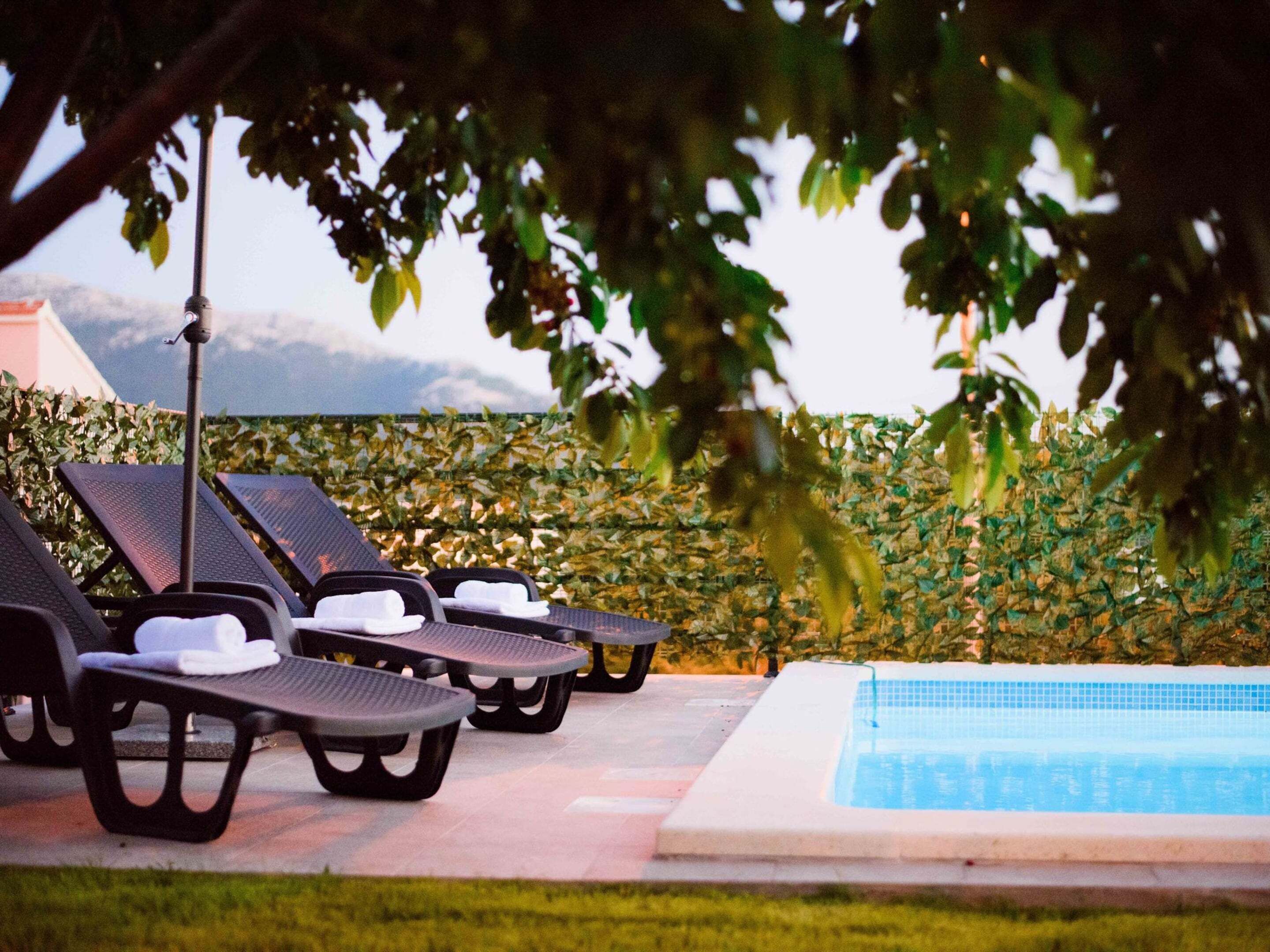 Ferienhaus | Pool | Innenpool, Außenpool