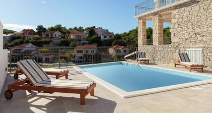 Charming Villa in Vela Luka on the Beach