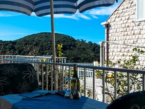 Balcony - Cosy Holiday Home in Dubrovnik With Balcony (Dubrovnik)