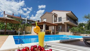 Unclassified image, 2 of 34, button - Beautiful Holiday Home in Kaštel Novi With Private Pool (Kastela)