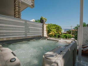 Apartment | Pool | Outdoor pool - Holiday Apartment With a Private Terrace & Hot Tub, Near the Beach (Split)