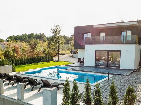 Outdoor pool - Modern Villa in Grubine With Swimming Pool (Podbablje)