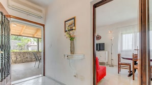 Reception - Spacious Holiday Home in Tugare With Pool (Tugare)