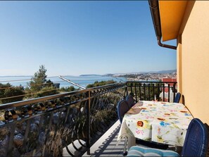Ferienhaus | Balkon