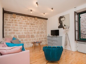 Apartment | Living room