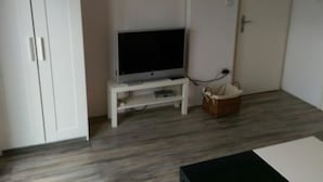 Unclassified image, 4 of 17, button - Simplistic Apartment in Pirovac near Sea Beach (Pirovac)