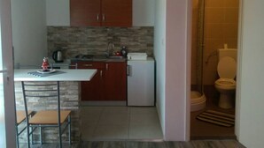 Unclassified image, 5 of 17, button - Simplistic Apartment in Pirovac near Sea Beach (Pirovac)