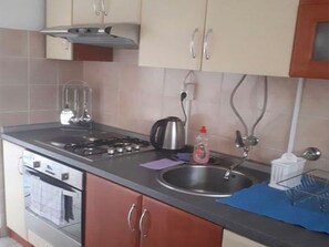 Apartment | Eigene Küche | Kühlschrank, Mikrowelle