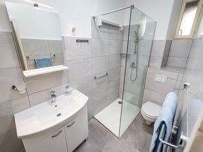 Apartment | Bathroom | Bathtub, hair dryer