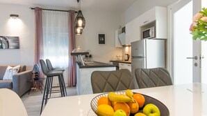 Dining - Luxurious Villa in Zadar With Pool and Parking (Zadar)