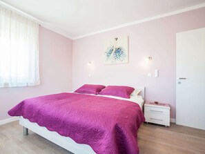 Apartamento | 2 quartos, ferros/tábuas de passar roupa, roupa de cama