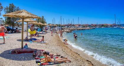 Luxury Holiday Home in Bibinje near Sea