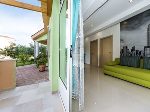 Apartment | Reception - Luxury Apartment in Zadar With Covered Terrace (Zadar)