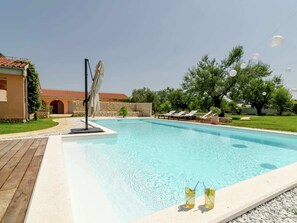Villa | Pool