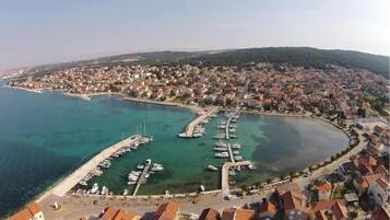 Rumah | Pemandangan dari properti