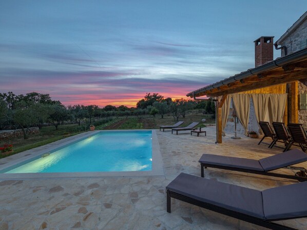 Villa | Pool | Indoor pool, outdoor pool