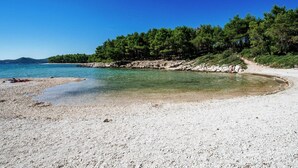 Exterior - Sun Filled Apartment in Pakostane Dalmatia With Garden (Pakostane)