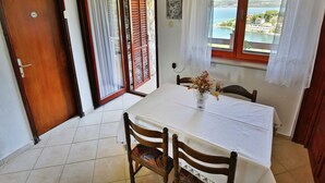 Dining - Charming Apartment With Private Covered Terrace and Fantastic sea View (Novigrad)