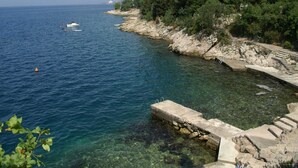 Unclassified image, 3 of 33, button - Welcoming Bungalow on Beach in Kraljevica (Kraljevica)