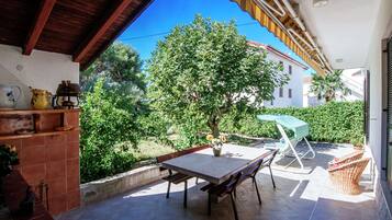 Apartment | Property amenity