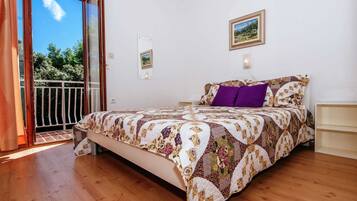 Apartment | 2 bedrooms, bed sheets