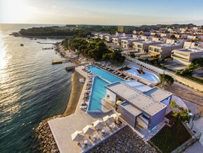 Unclassified image, 3 of 31, button - Luxury Apartment With Oven, Near the City of Zadar (Zadar)