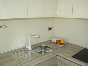 Chalet | Private kitchen | Microwave