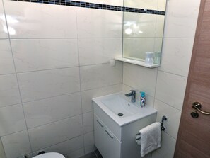 Apartment | Bathroom - Two Fully Equipped First Floor Apartments With Private Terrace, Great sea View (Razanac)