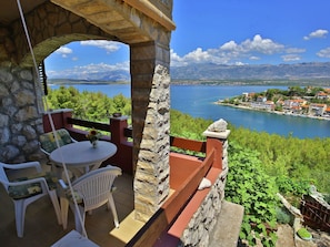 Balcony - Luxurious Apartment in Novigrad With Terrace (Novigrad)