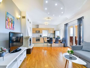 Villa | Private kitchen - Villa in Debeljak With Private Pool (Sukosan)