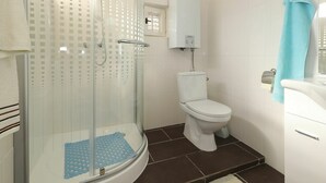 Shower, towels - Comfortable Cottage in Pašman With Terrace (Pasman)