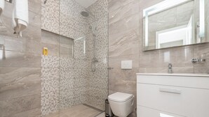 Bathroom - Modern Villa in Privlaka With Swimming Pool (Nin)