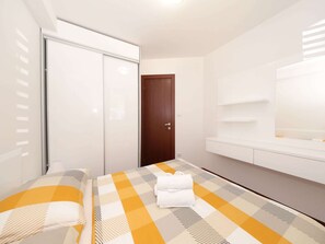 Apartment | 2 bedrooms, individually furnished