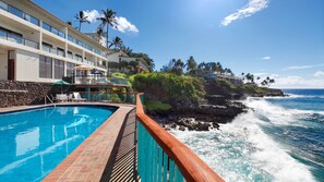 Et oppvarmet basseng