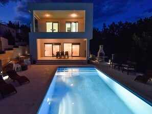 Exterior - Modern Villa in Jasenice With Pool (Jasenice)