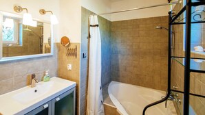 Bathroom - Charming Holiday Home in Sukošan With Covered Terrace (Sukosan)