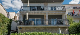 Beautiful Modern Apartment for max 6 Persons Just 350 Meters From the Beach
