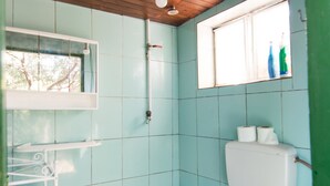 Shower - Very Nice, Simple Holiday Home Near the Sea (Pasman)