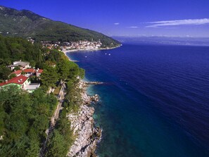Exterior - Comfortable Villa With Indoor Pool, Beautiful sea Views, Near Beach and Center (Moscenicka Draga)