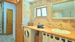 Unclassified image, 5 of 40, button - Tasteful House, Panoramic Sea View, Swimming Pool and Outdoor Kitchen Near Brsec (Moscenicka Draga)